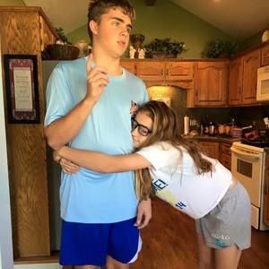 Meet your Posher, Sami